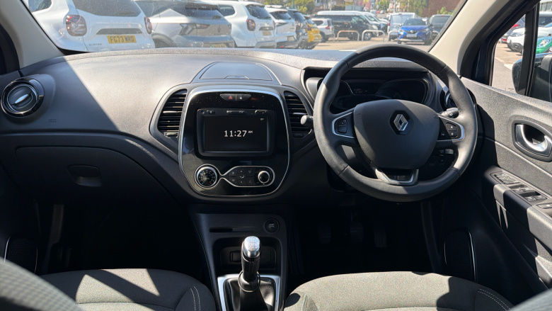 Renault Captur 0.9 TCE 90 Iconic 5dr Petrol Hatchback
